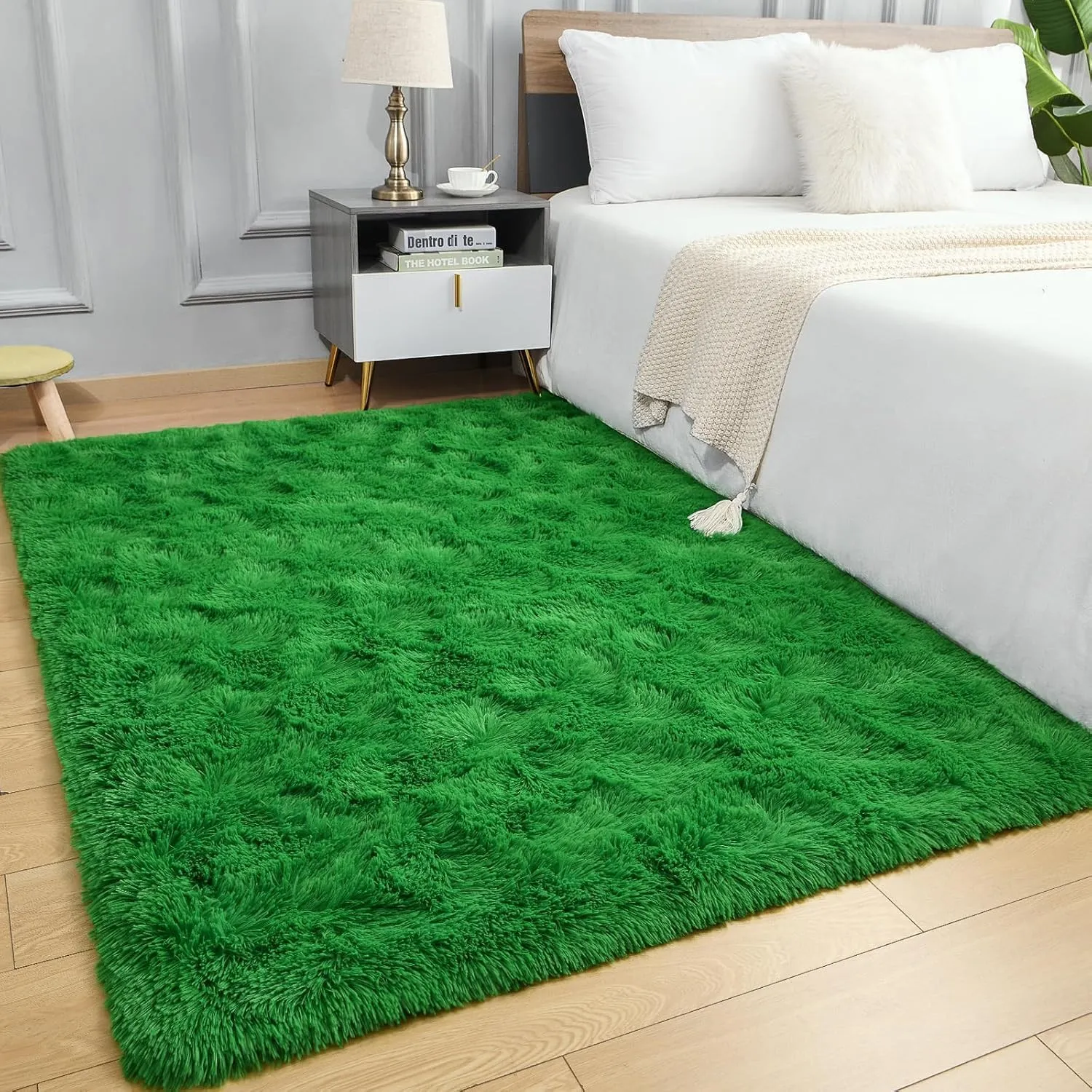 AROGAN Luxury Soft Shaggy Carpet, 6x9 Feet Bedroom Area Rug for Living Room, Fluffy Plush for Kids Girls Playroom Dorm, Teen Room Nursery Decor, Green